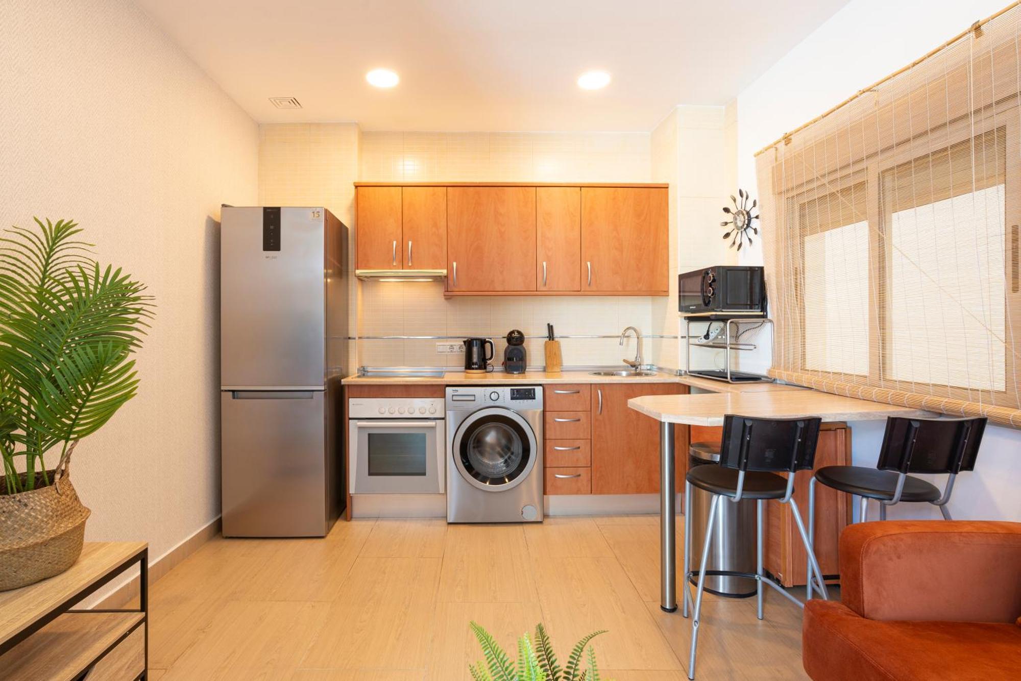 Carreteria II & Old Town By Ele Apartments Malaga Bagian luar foto