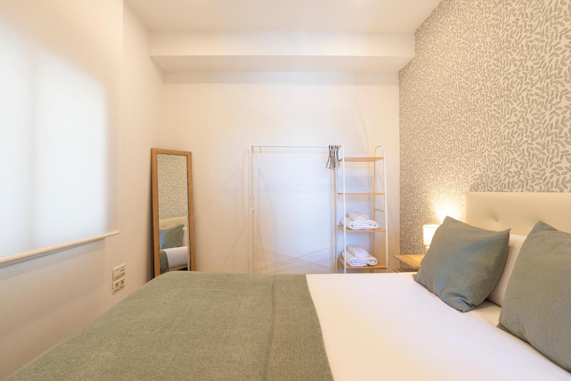Carreteria II & Old Town By Ele Apartments Malaga Bagian luar foto
